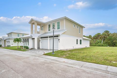 A home in Hutchinson Island