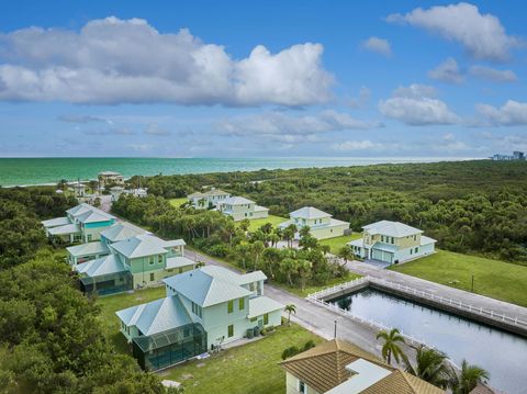 A home in Hutchinson Island