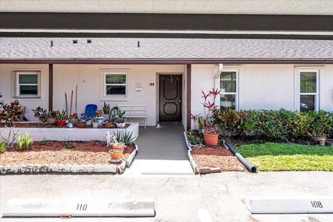 Photo of 6531 SE Federal Highway SE #Q108, Stuart, FL 34997 (MLS # R11168901)