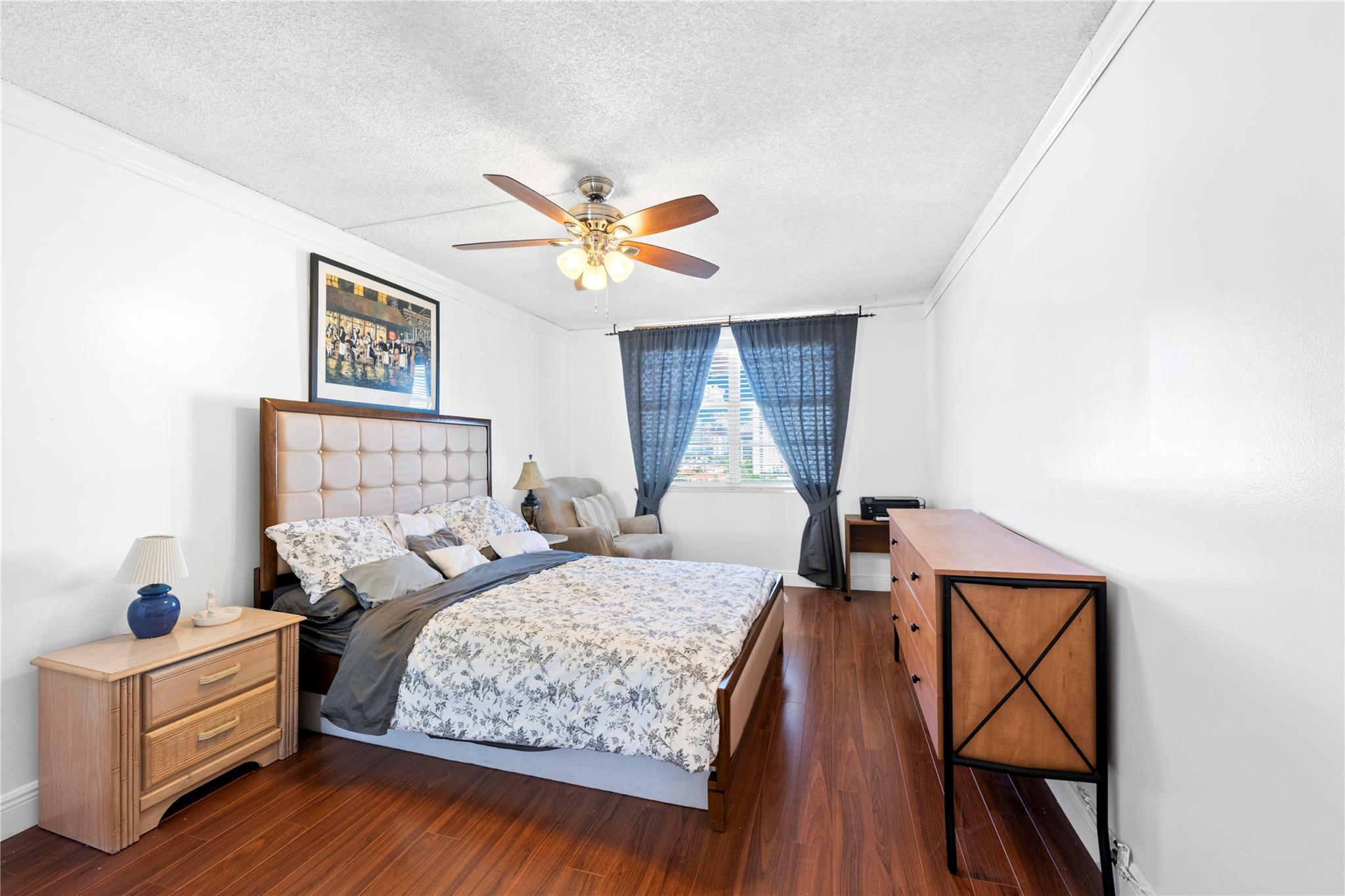 ADMIRALS PORT CONDO WEST - Residential Lease