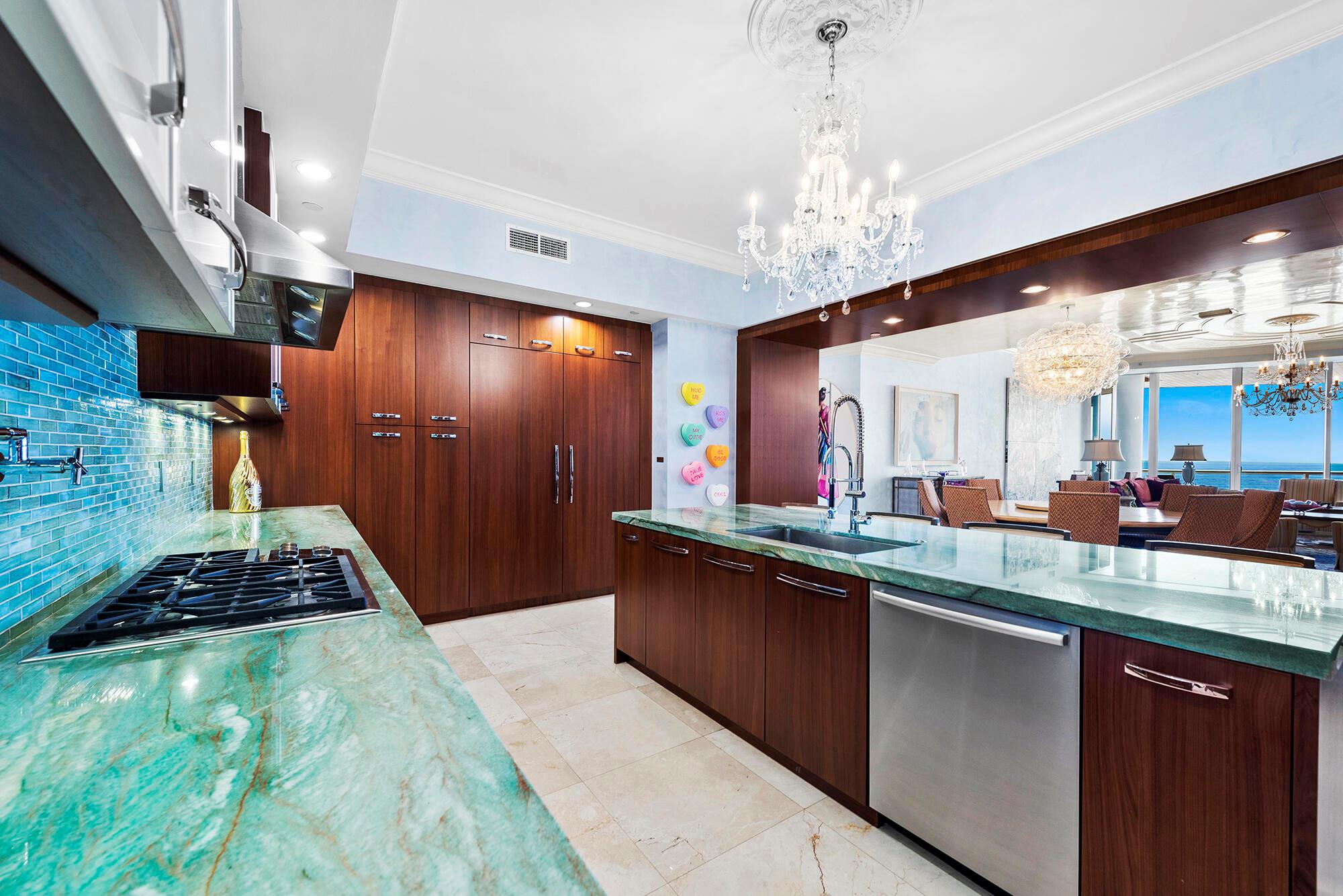 ONE THOUSAND OCEAN - Residential