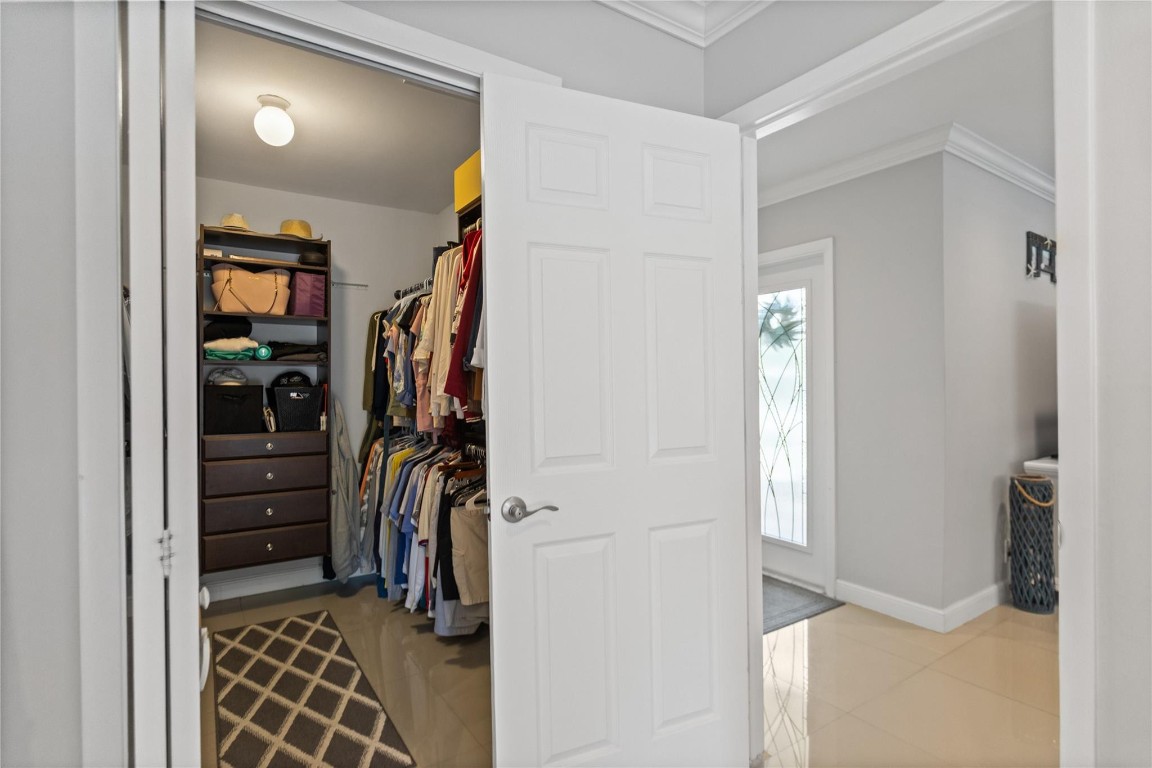 Caliban Amd 27-17 B - Residential