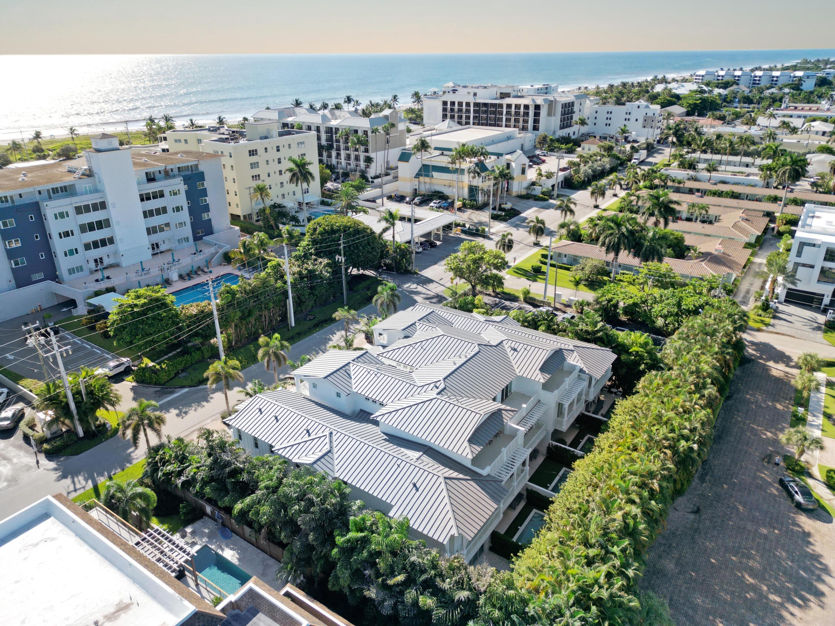 110 Andrews Avenue, Delray Beach, FL, 33483/$4,750,000 3 110 Andrews Avenue