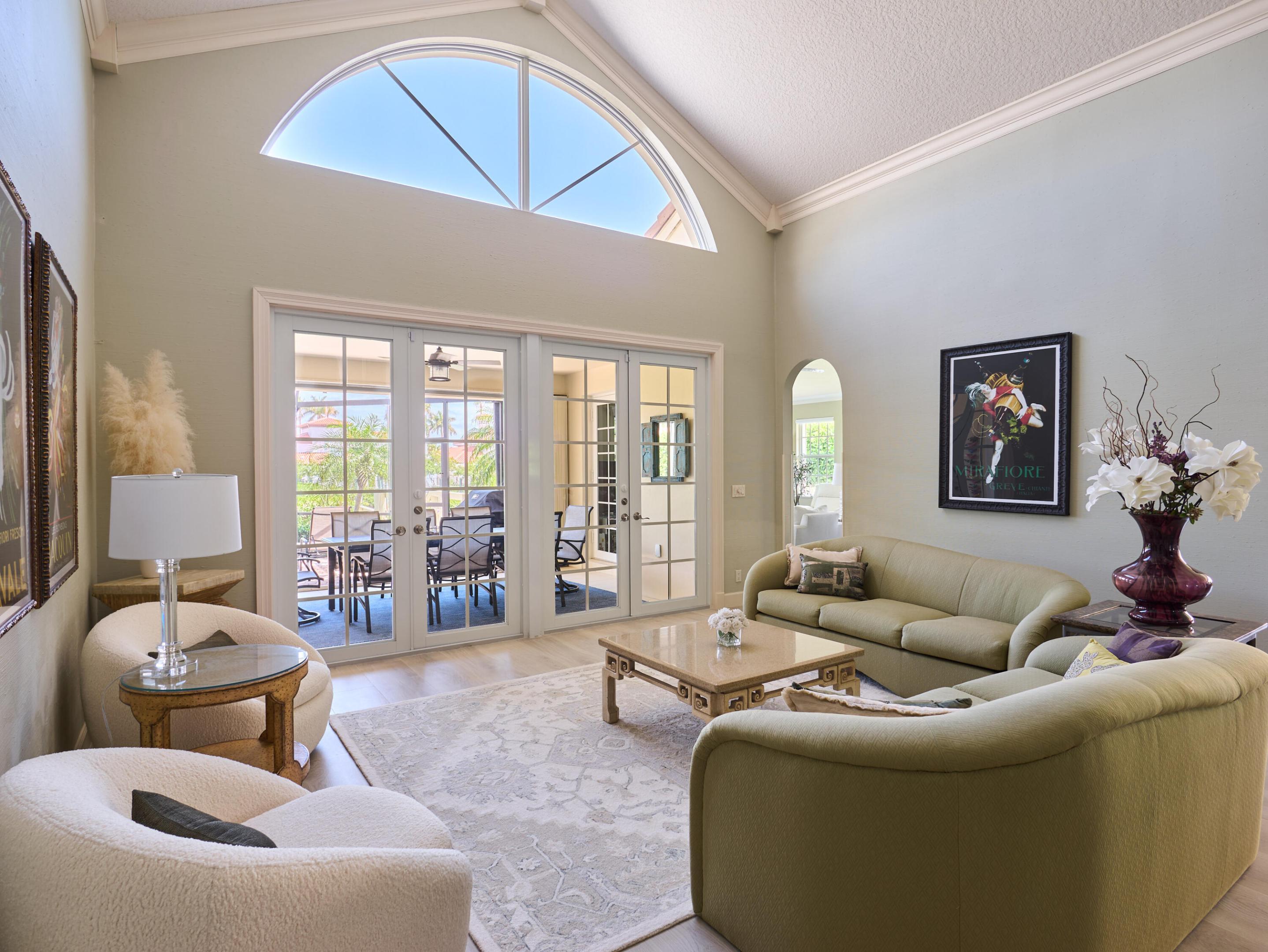 Southern Cay at Jonathans Landing - Residential