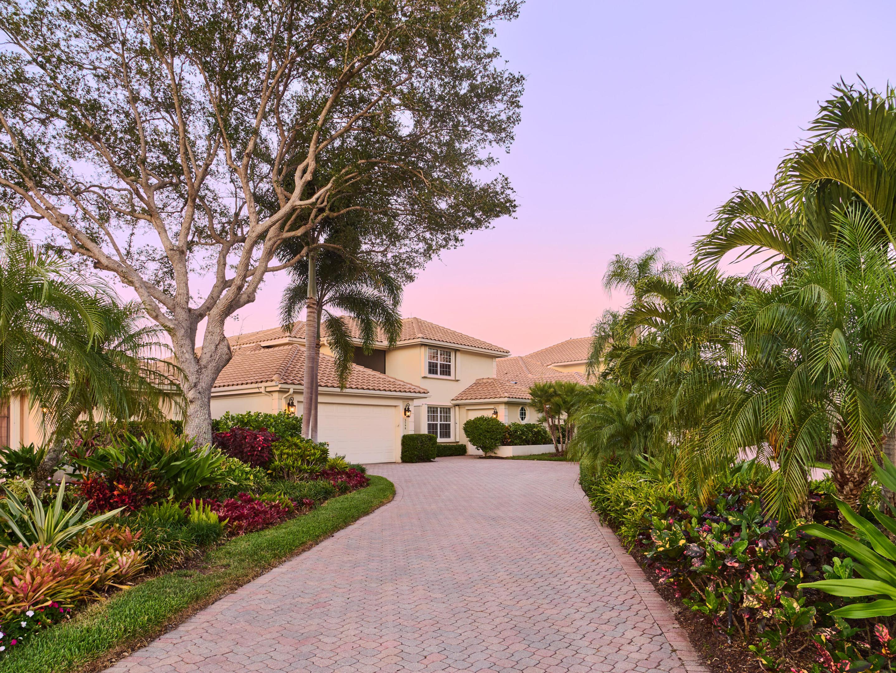 Southern Cay at Jonathans Landing - Residential