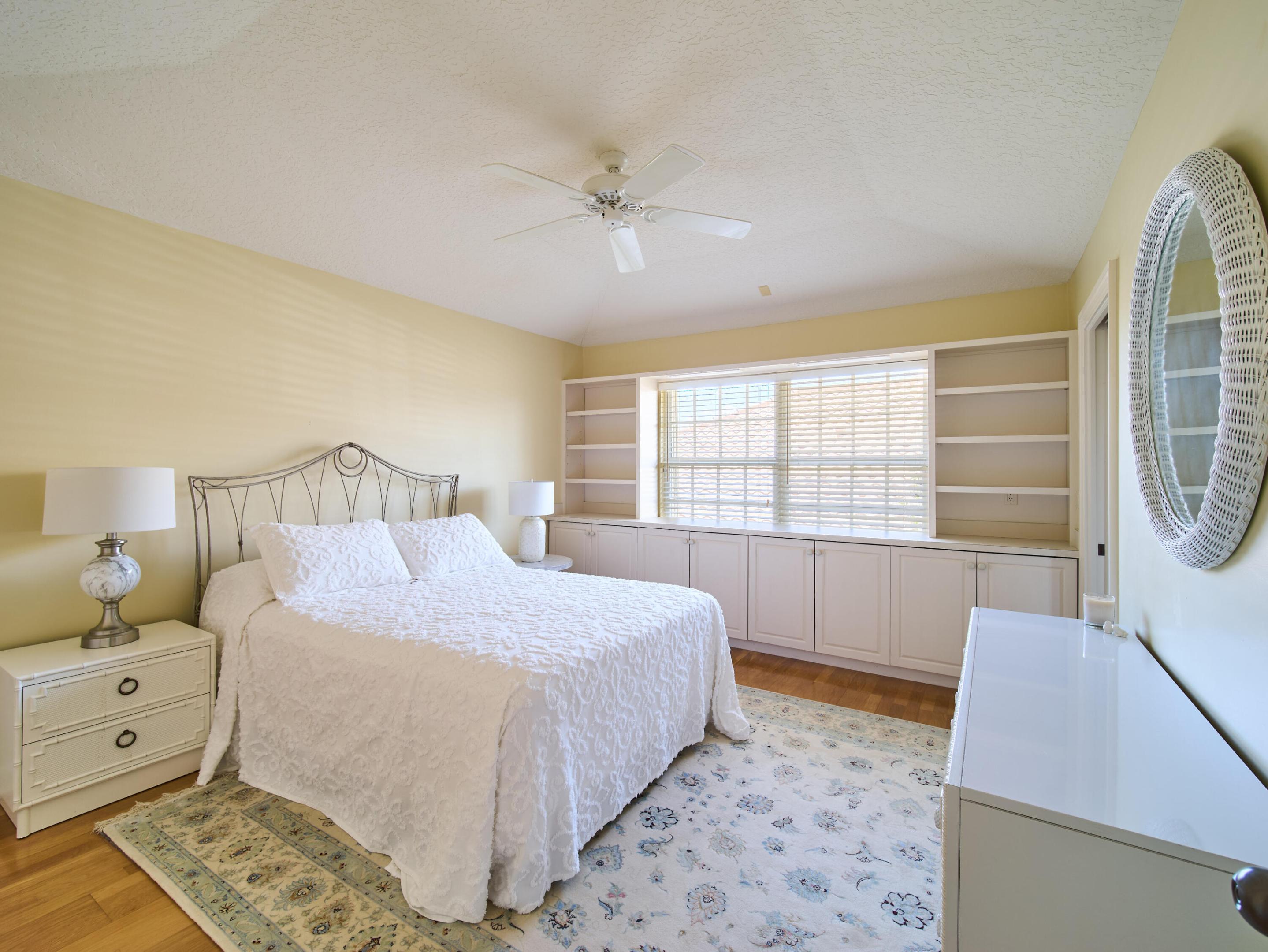 Southern Cay at Jonathans Landing - Residential