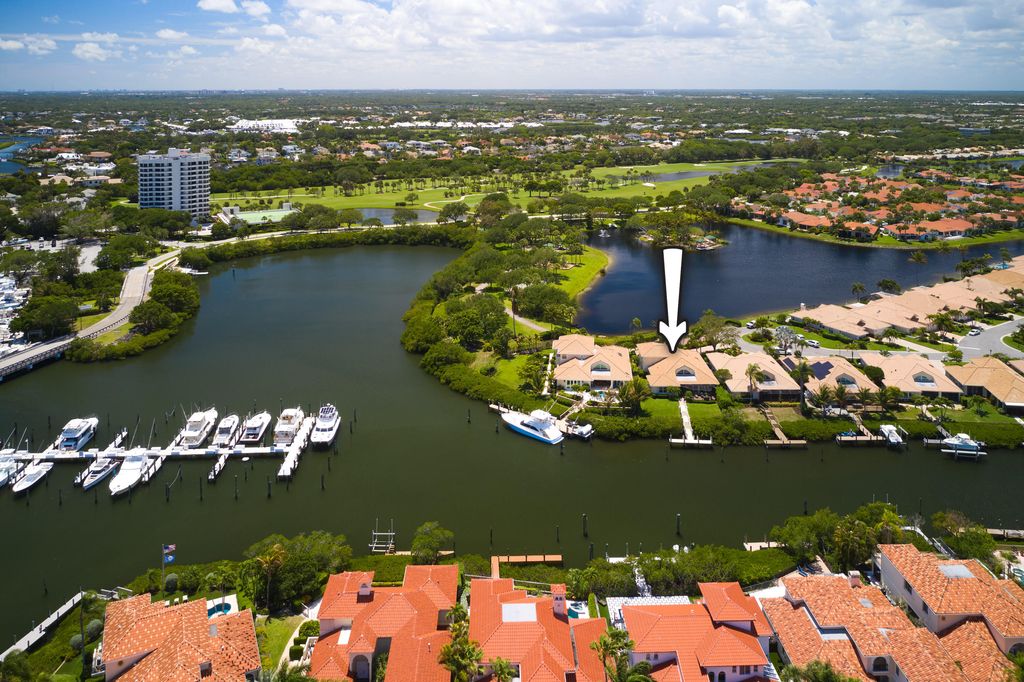 Photo of 3398 Southern Cay Drive, Jupiter, FL 33477 (MLS # B26023036)
