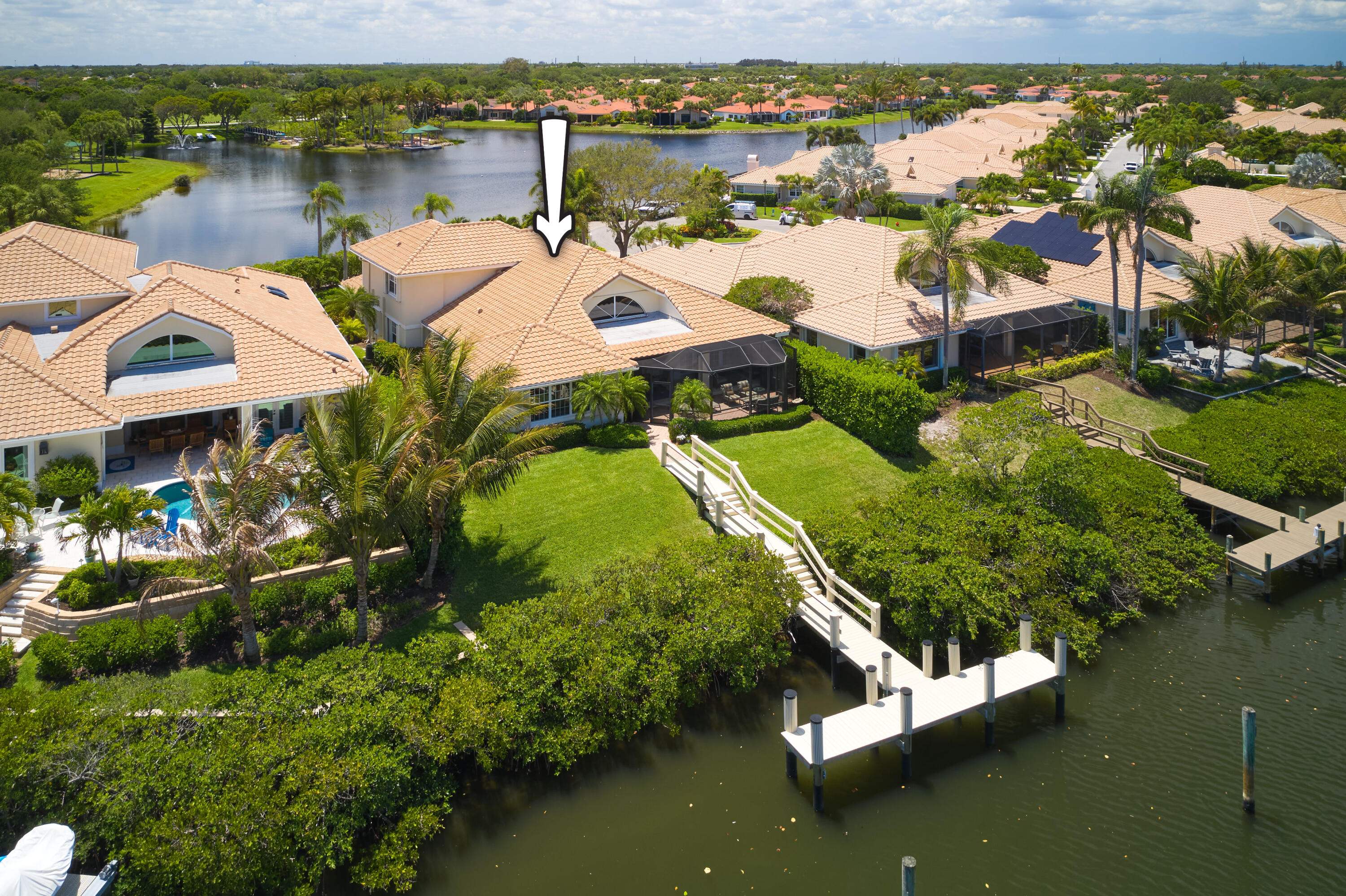 Southern Cay at Jonathans Landing - Residential