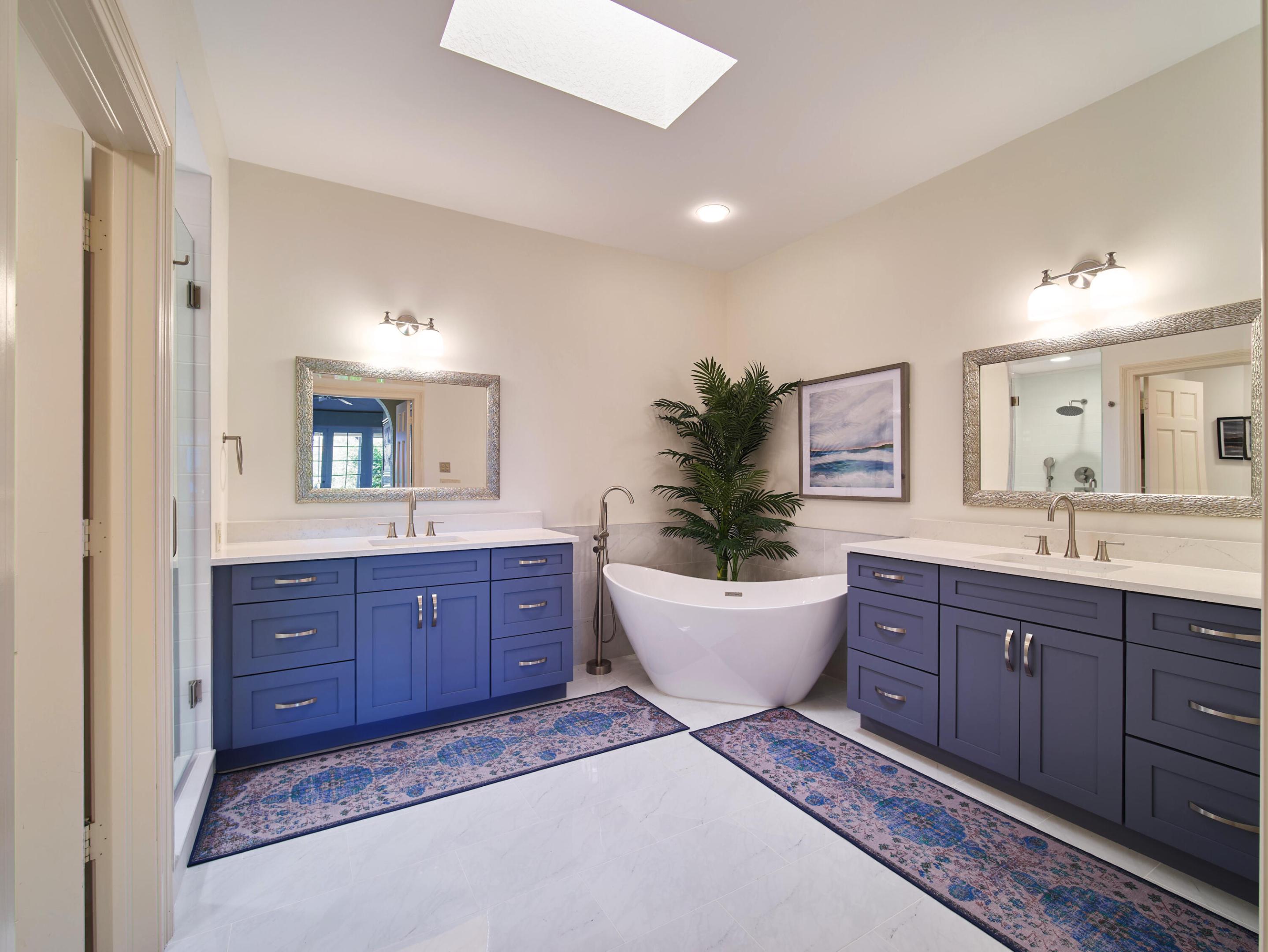 Southern Cay at Jonathans Landing - Residential