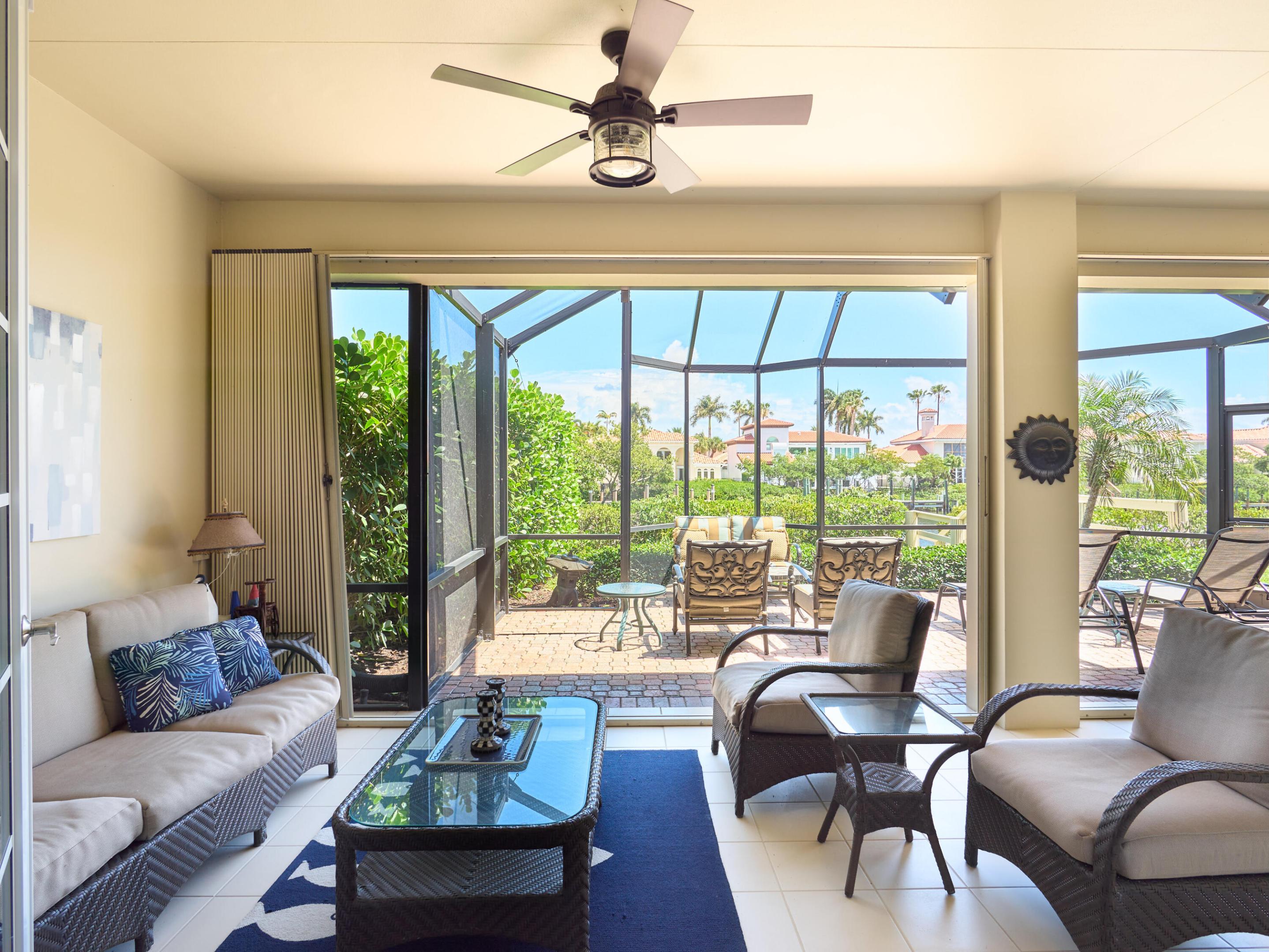 Southern Cay at Jonathans Landing - Residential