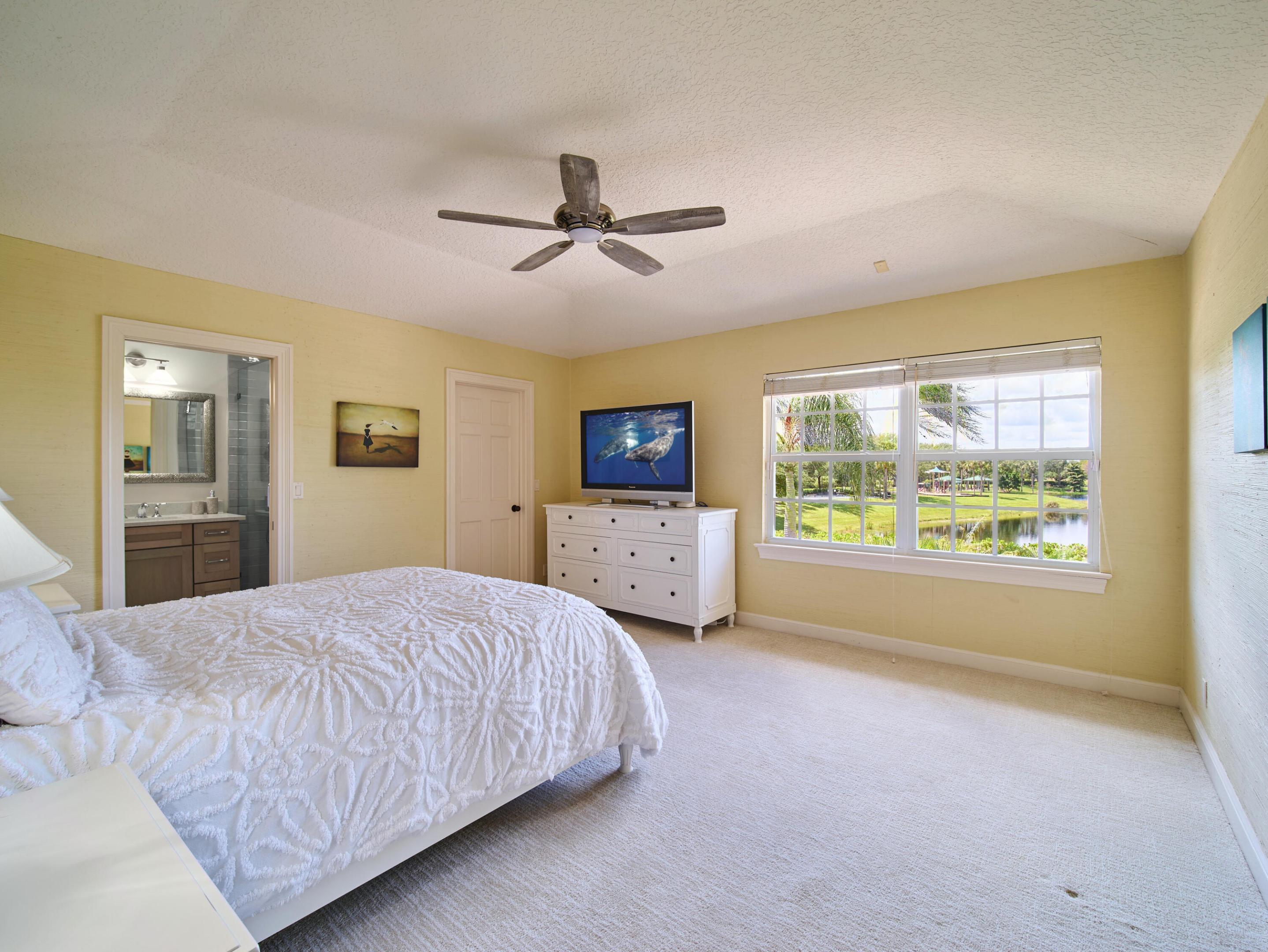 Southern Cay at Jonathans Landing - Residential