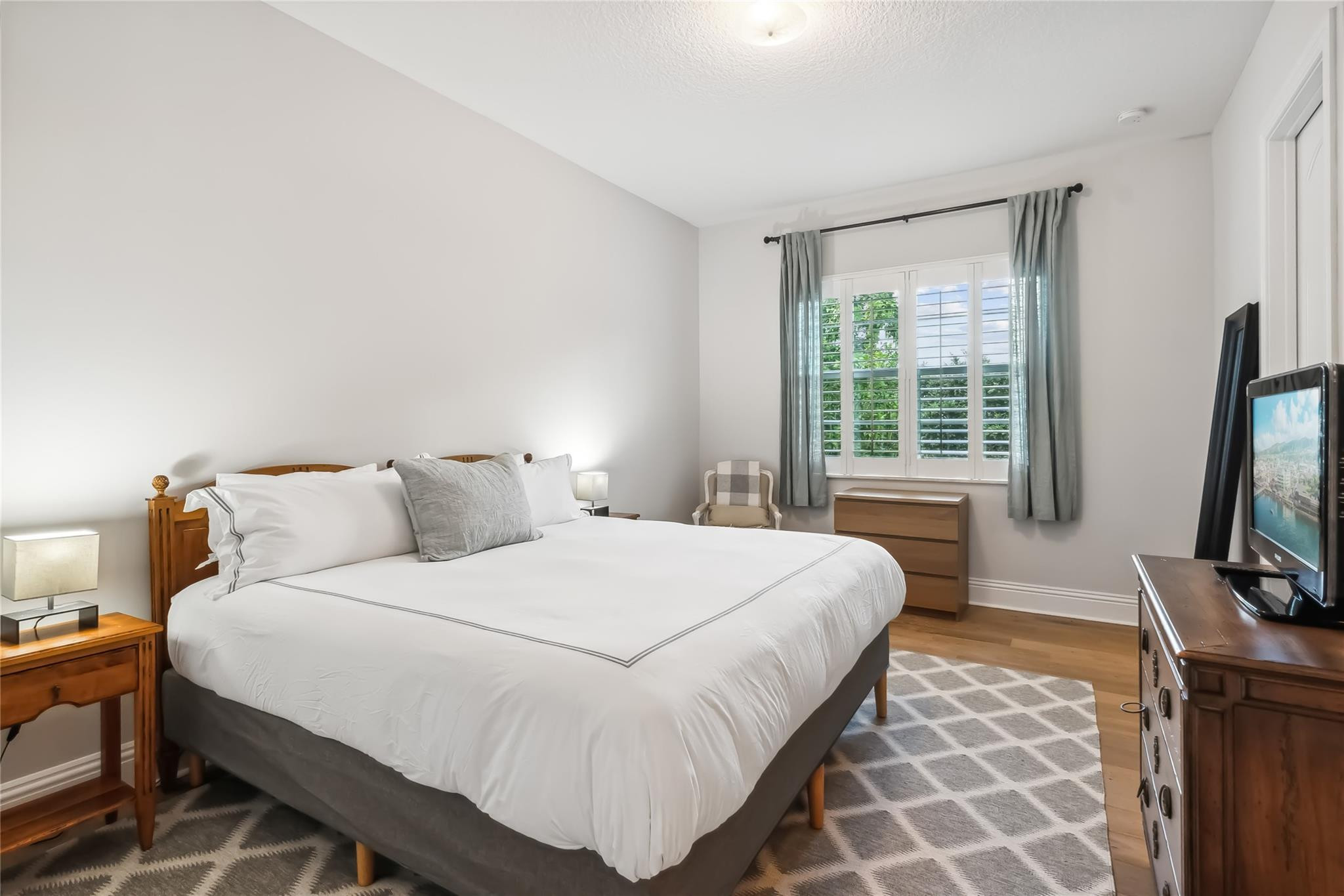 HUNTERS CHASE OF PALM BEA - Residential Lease