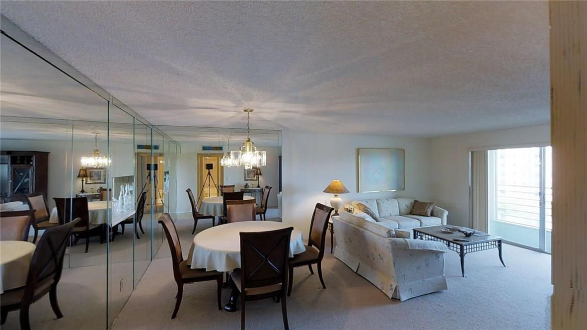 MEADOWBROOK LAKES VIEW - Residential Lease