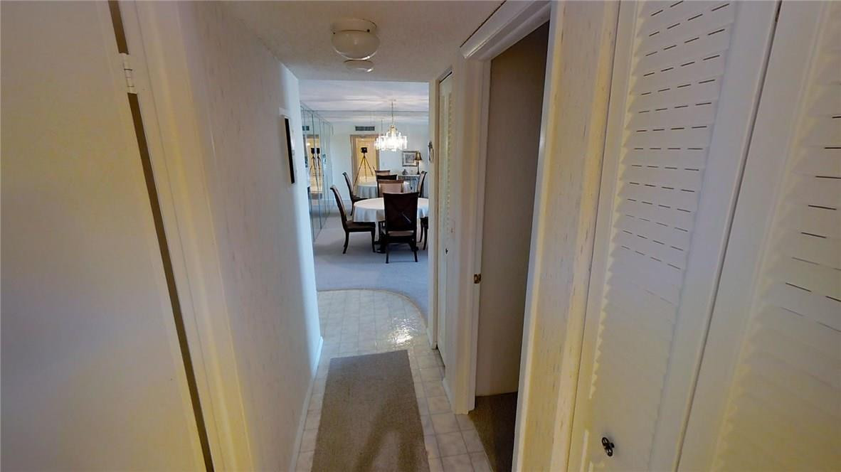 MEADOWBROOK LAKES VIEW - Residential Lease