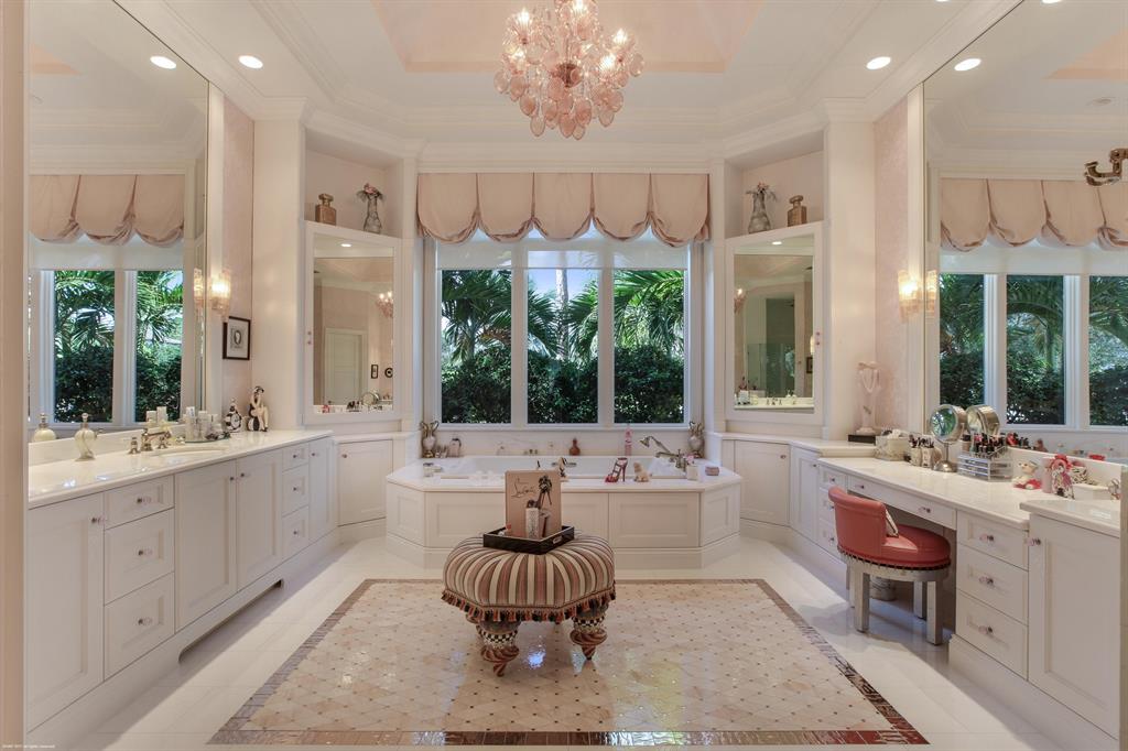 OLD PALM - Residential