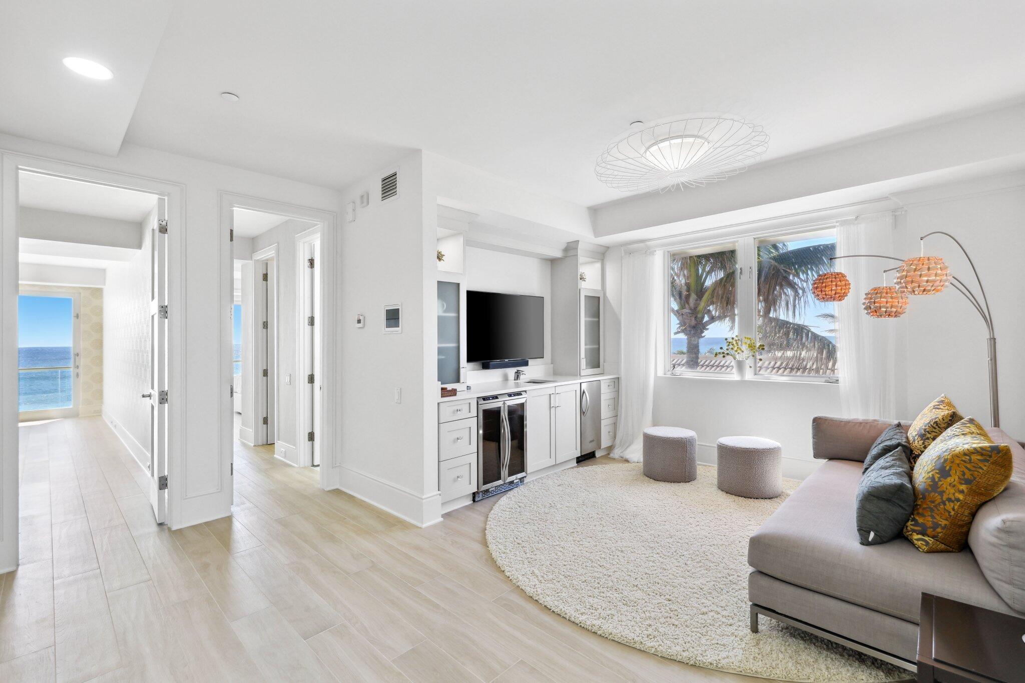 OCEAN PLACE VILLAS - Residential