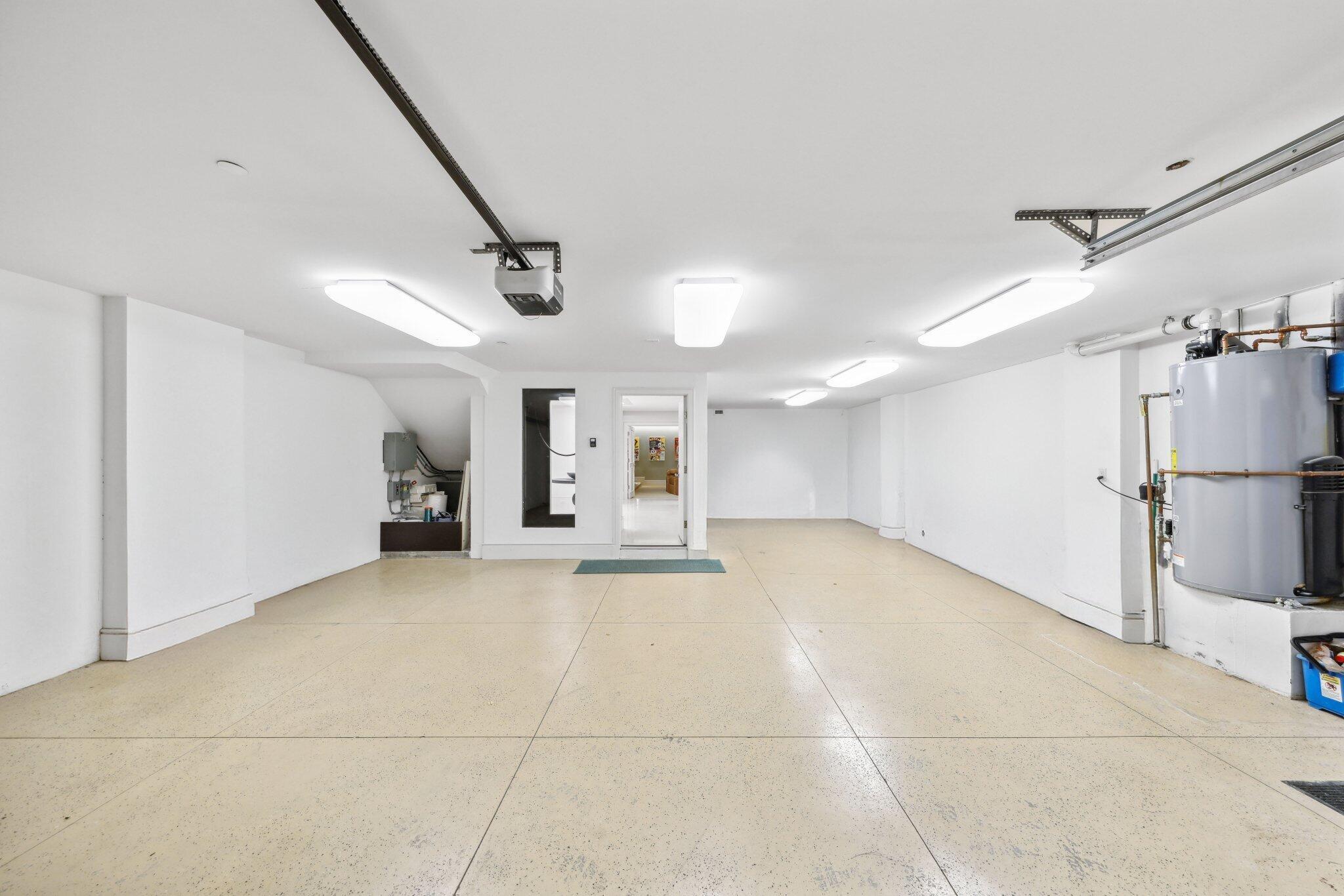 OCEAN PLACE VILLAS - Residential