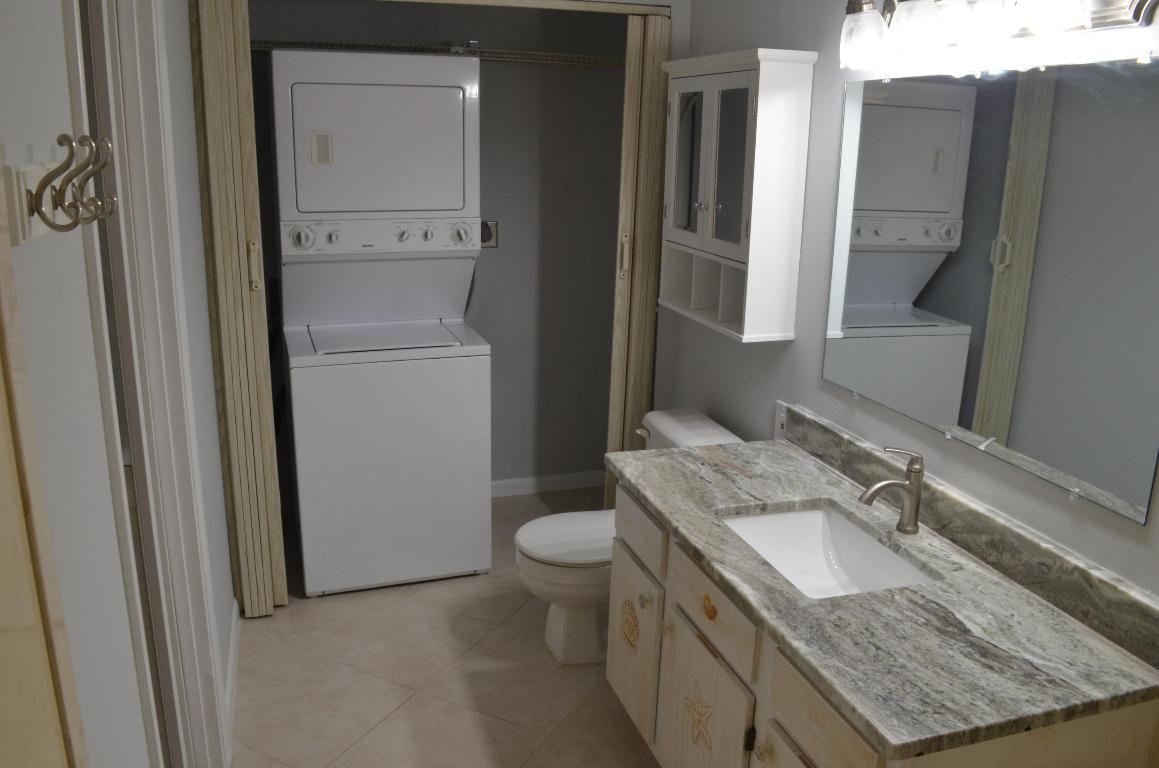 Sebastian Lakes - Residential