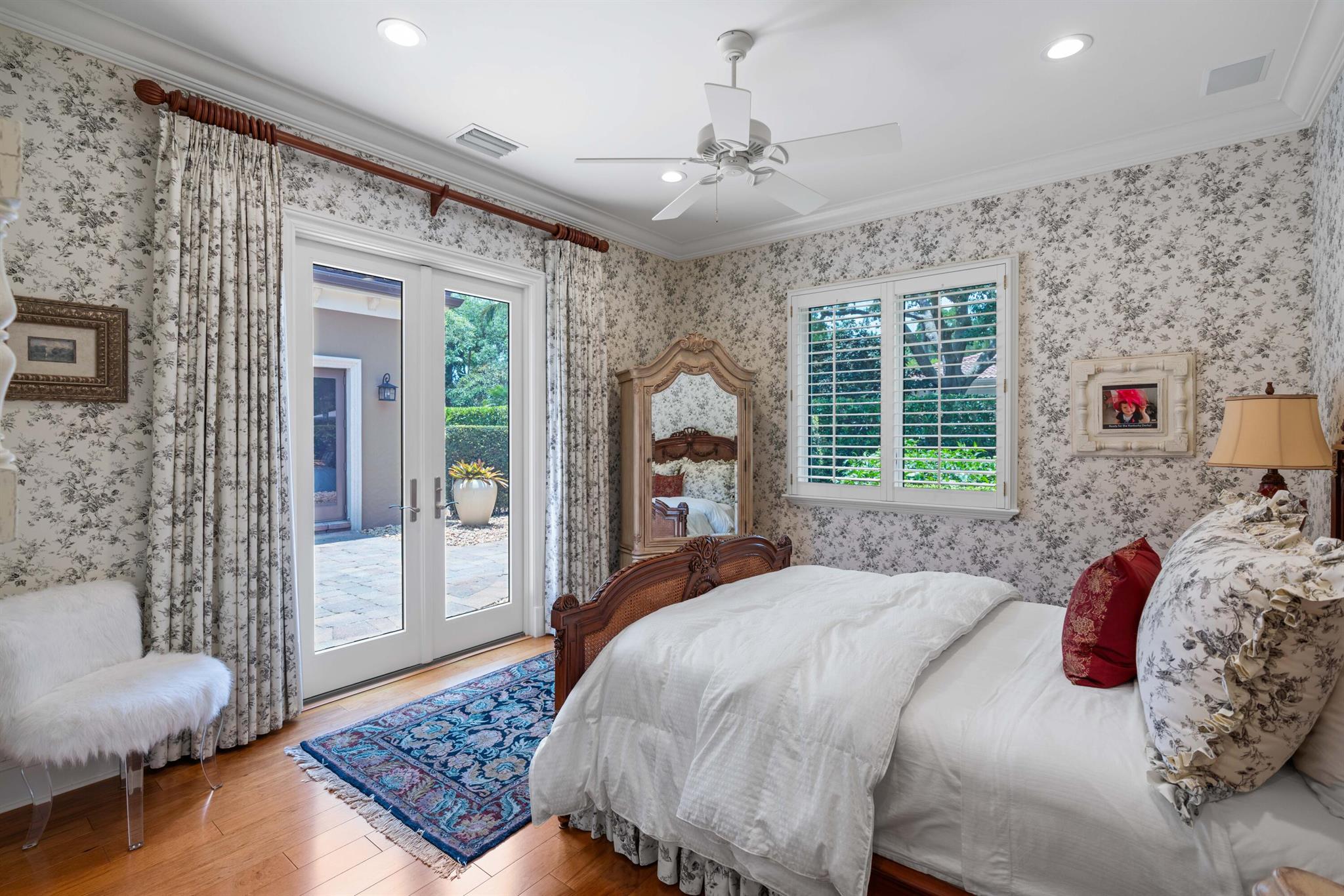 OLD PALM 4 - Residential