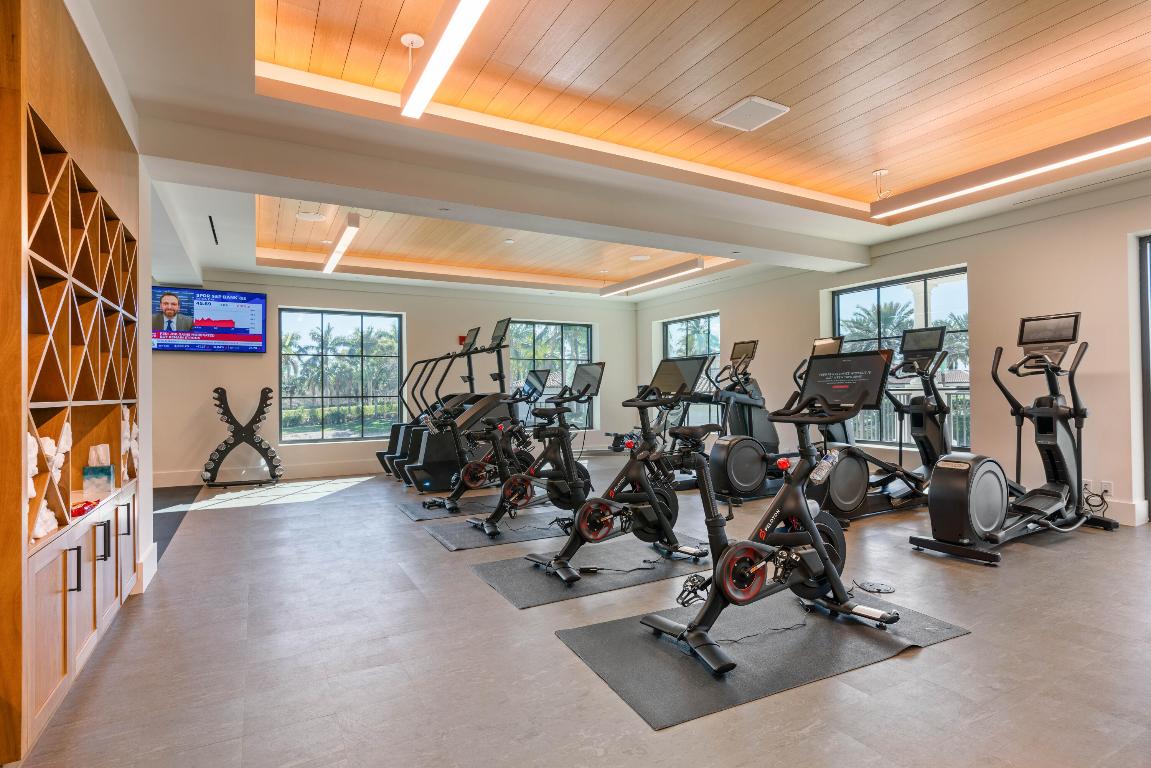 OLD PALM 4 - Residential