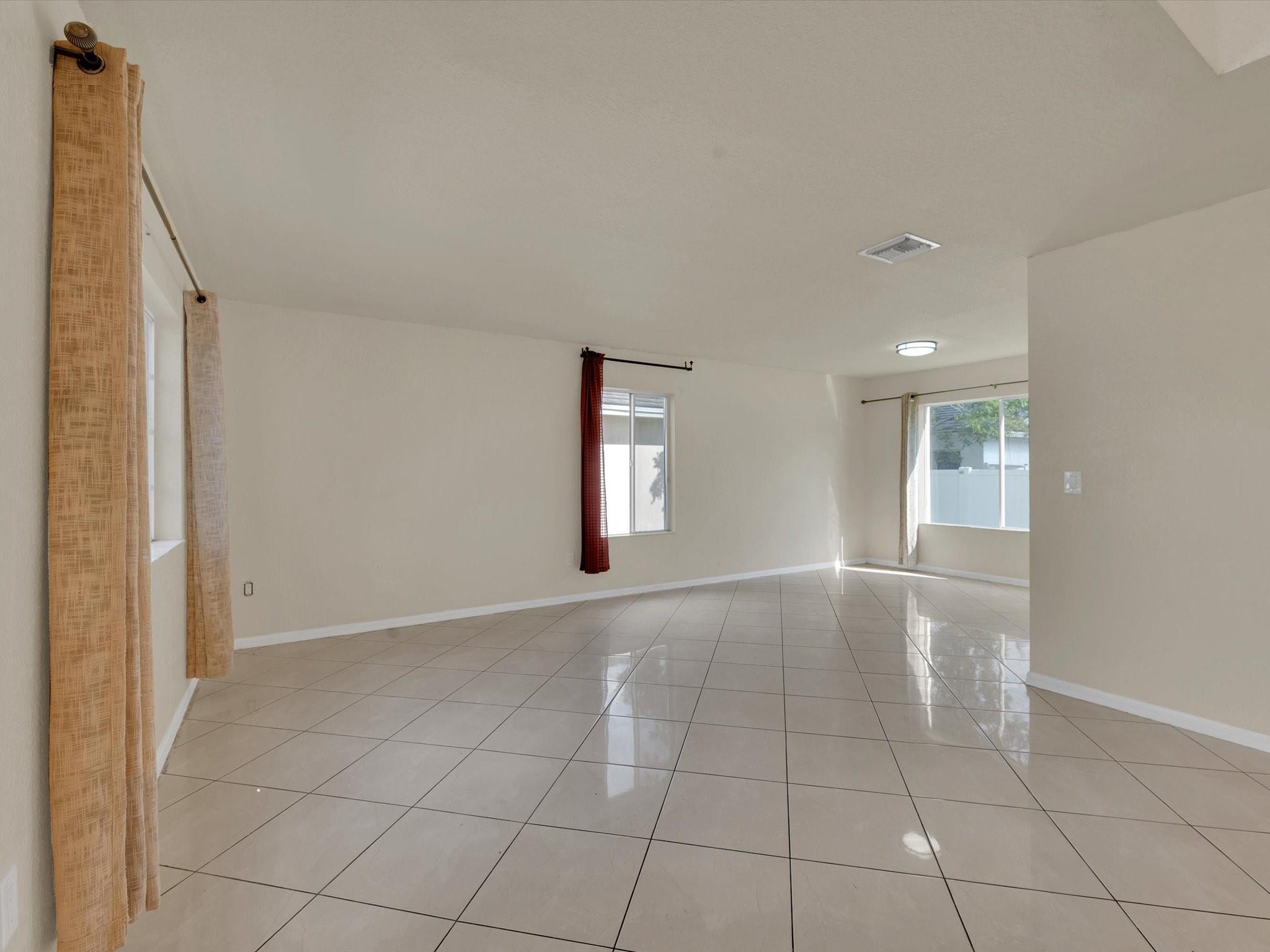 Pompano Spgs Rep 173-171 - Residential Lease