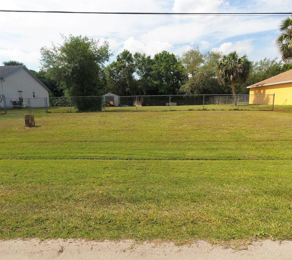 Photo of 1780 SW Bradway Lane, Port Saint Lucie, FL 34953 (MLS # R10703158)