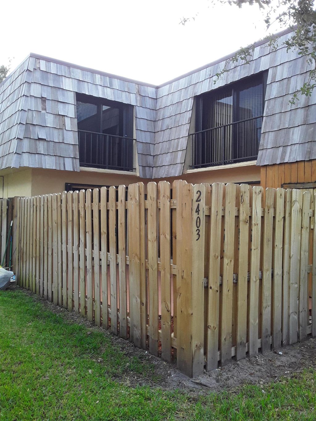 Photo of 2403 Waterside Drive, Lake Worth, FL 33461 (MLS # R11071375)