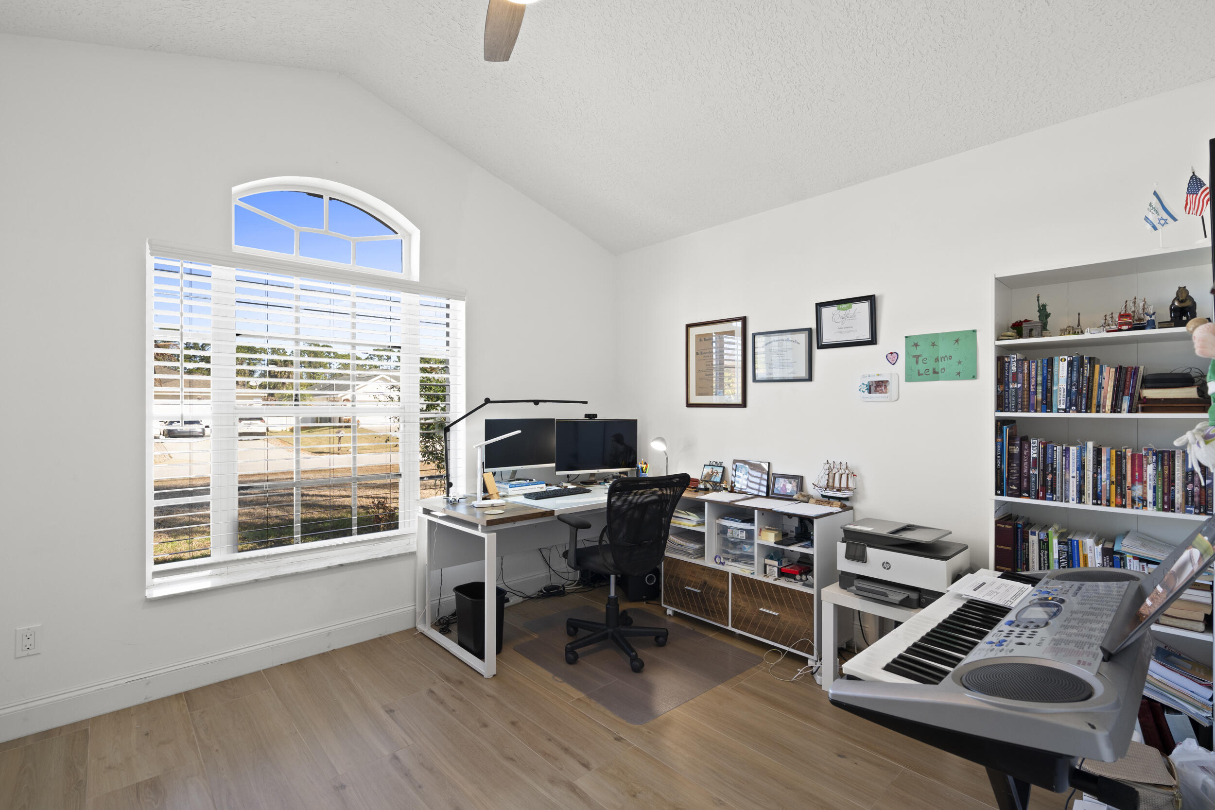 PORT ST LUCIE SECTION 20 - Residential