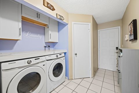 Tiny photo for 4352 Carambola Circle N, Coconut Creek, FL 33066 (MLS # B26047418)