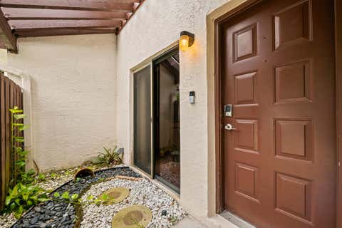 Tiny photo for 4352 Carambola Circle N, Coconut Creek, FL 33066 (MLS # B26047418)