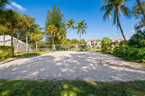 Tiny photo for 4352 Carambola Circle N, Coconut Creek, FL 33066 (MLS # B26047418)