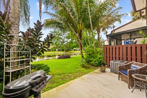 Tiny photo for 4352 Carambola Circle N, Coconut Creek, FL 33066 (MLS # B26047418)