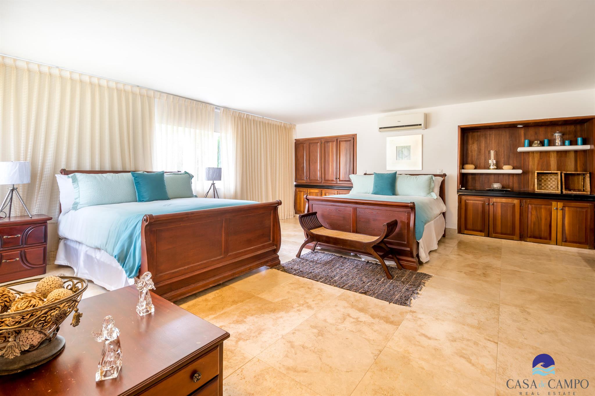 Punta Aguila in Casa de C - Residential