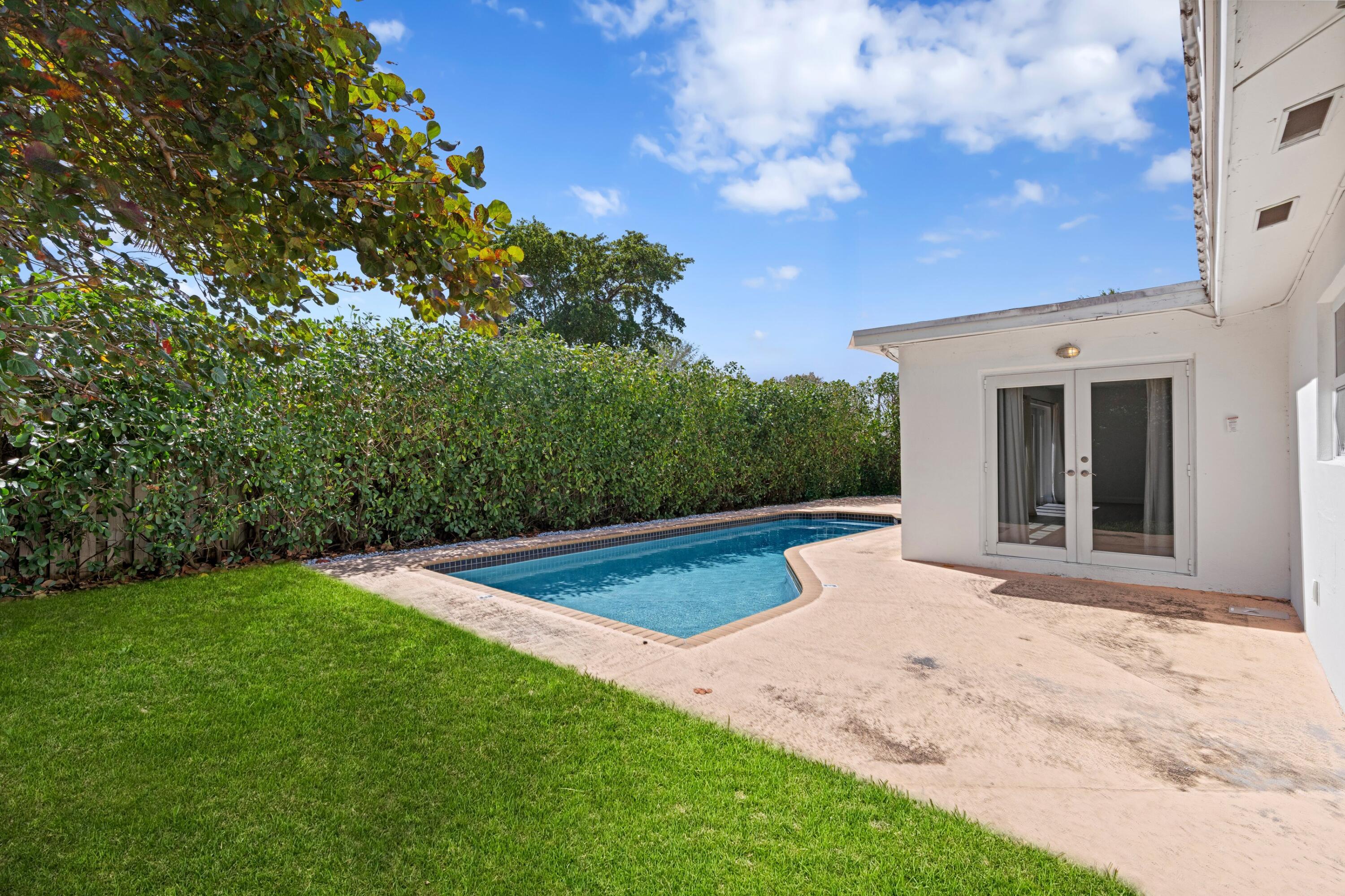 CHATHAM HILLS - Residential