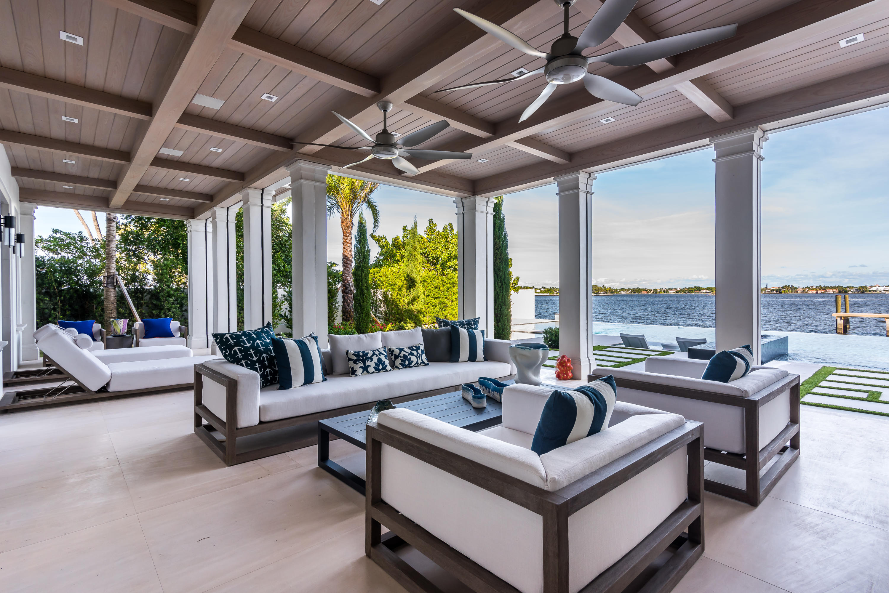 El Cid/ Prospect Park border - Residential