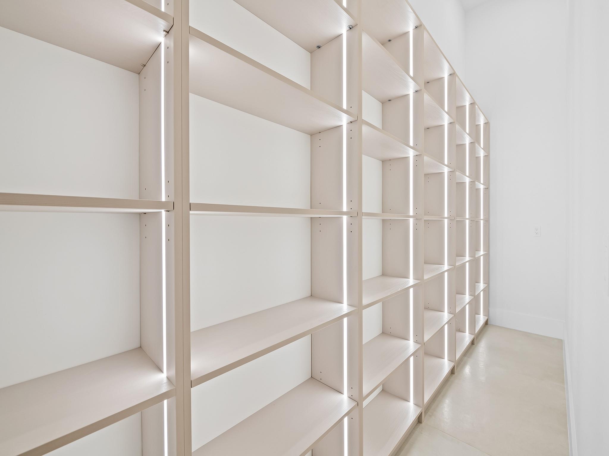 Poinsettia Heights - Residential