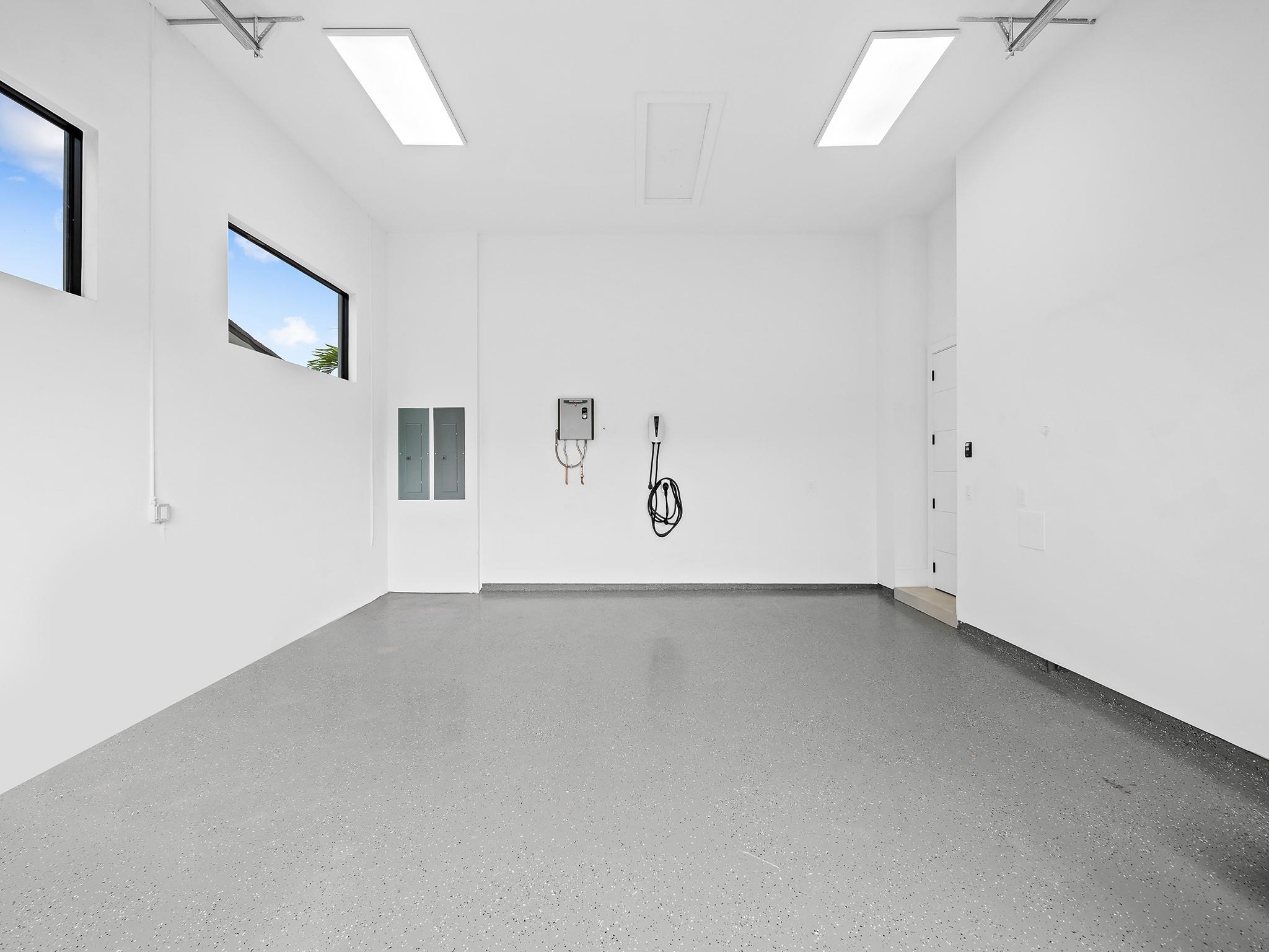 Poinsettia Heights - Residential