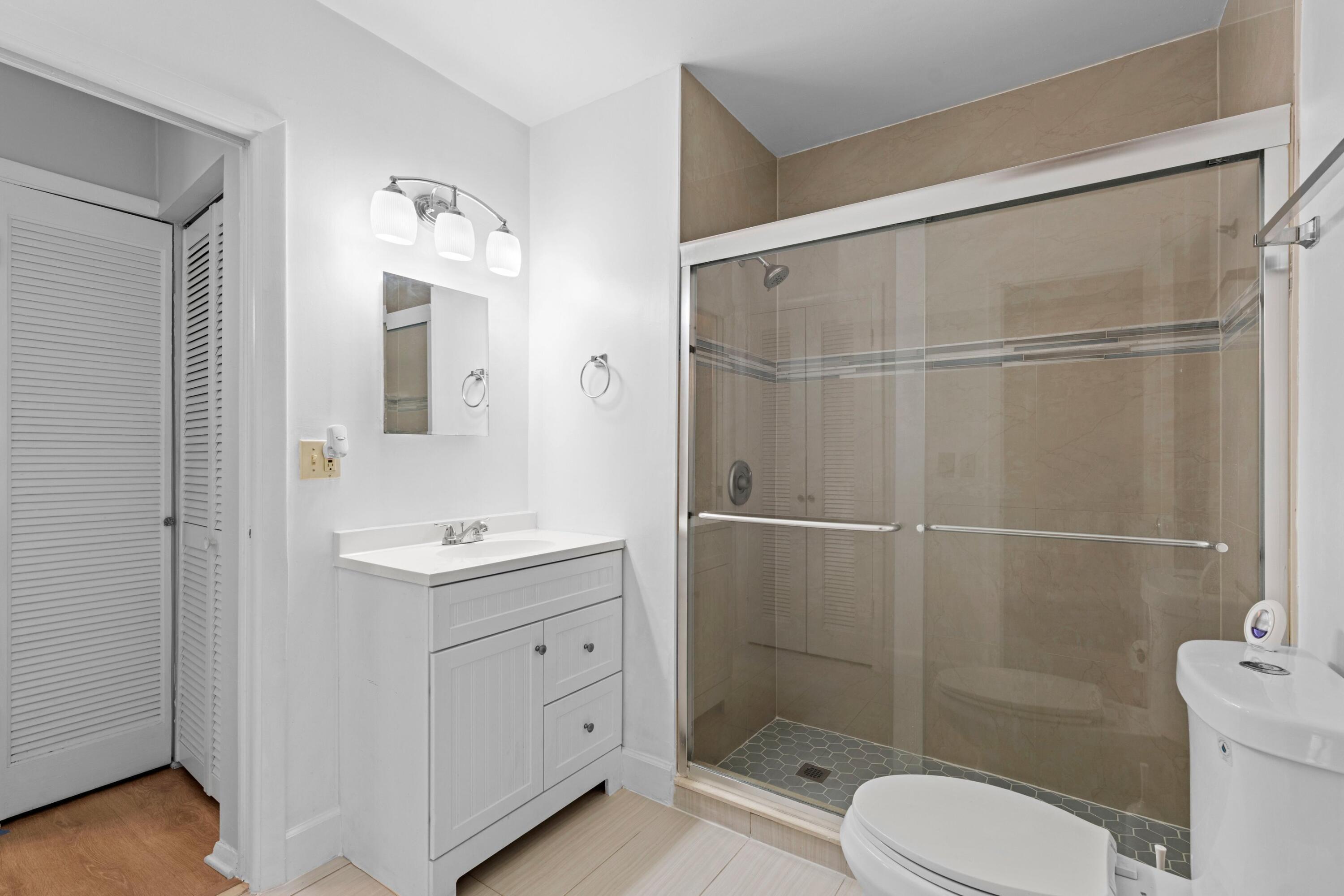 BOCA LAKES CONDO - Residential Lease