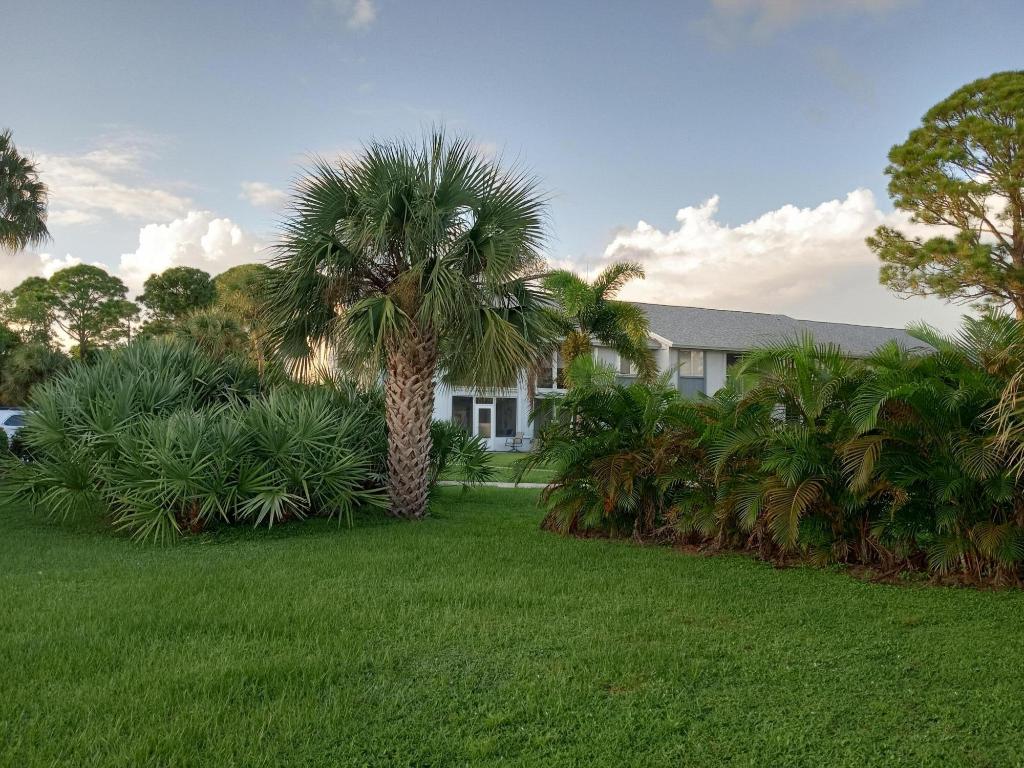 5745 Deer Run Drive 1