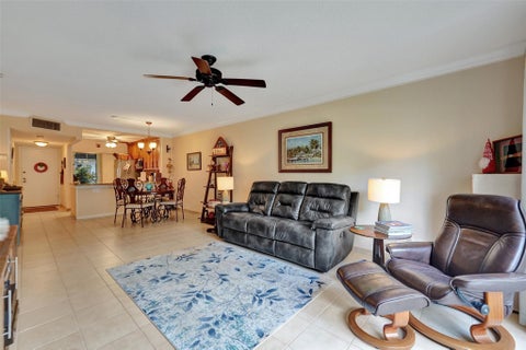 Tiny photo for 860 SE 6th Avenue #402, Deerfield Beach, FL 33441 (MLS # F10533476)