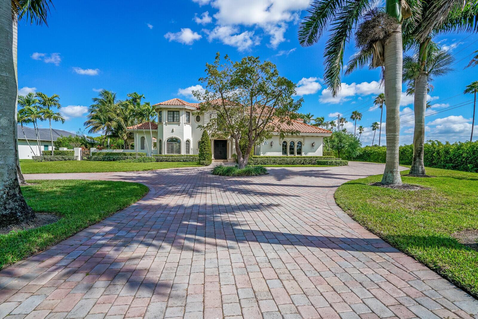 WELLINGTON AERO CLUB OF T - Residential