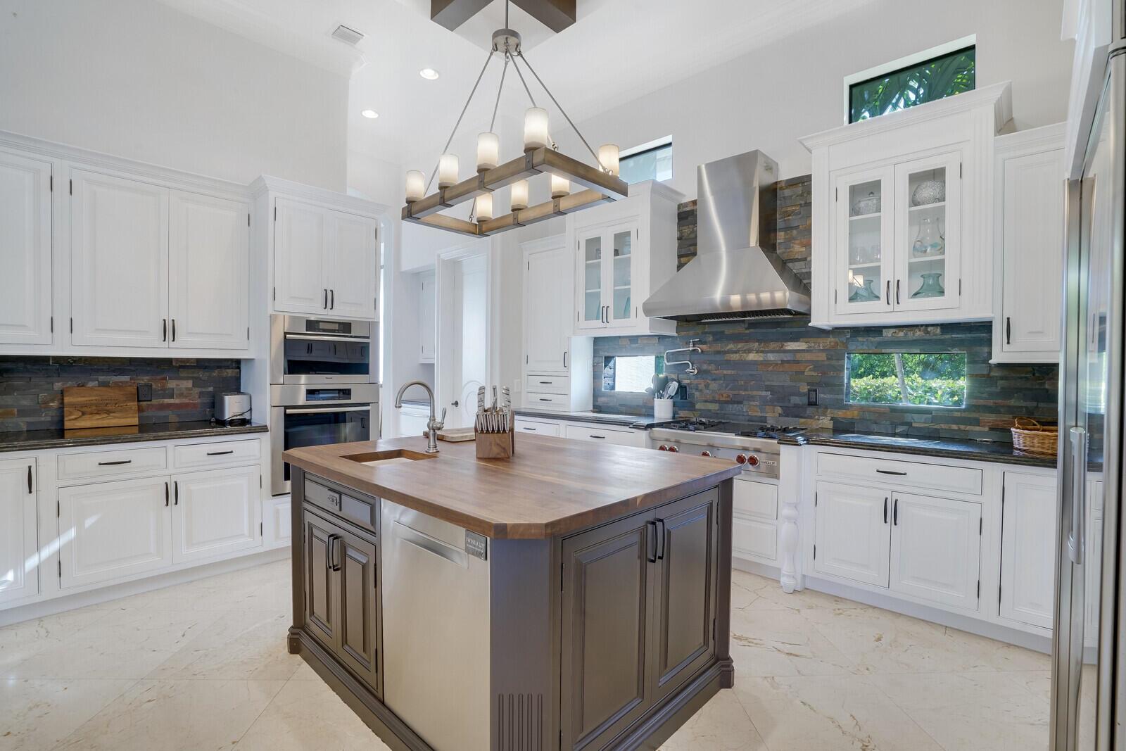 WELLINGTON AERO CLUB OF T - Residential