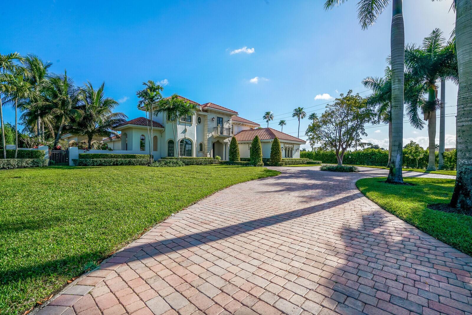 WELLINGTON AERO CLUB OF T - Residential