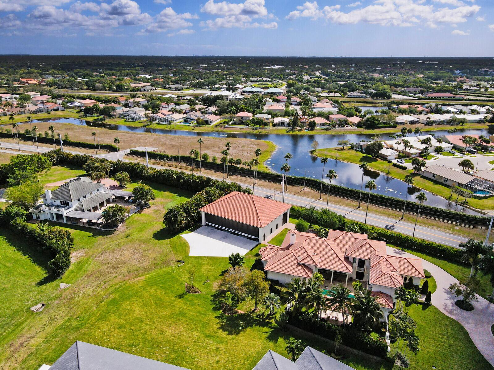 WELLINGTON AERO CLUB OF T - Residential
