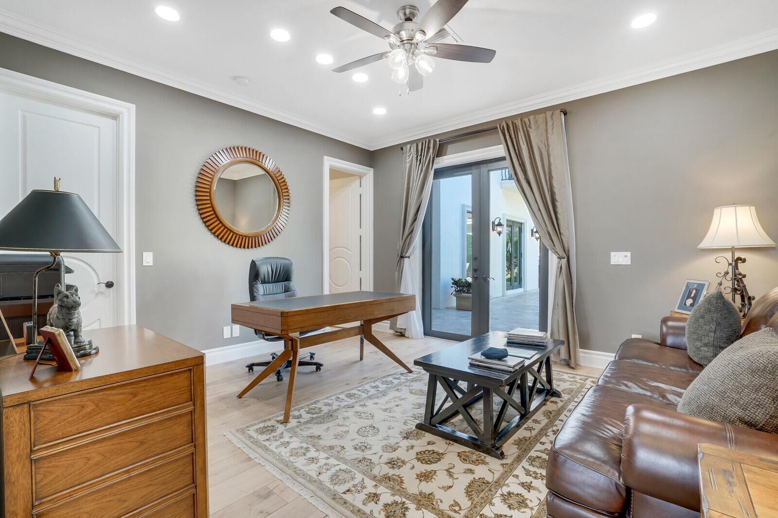 WELLINGTON AERO CLUB OF T - Residential