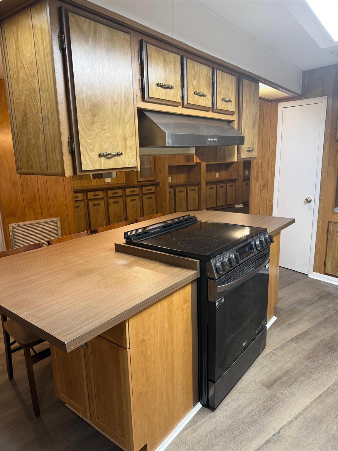 WATERGATE - Residential Lease