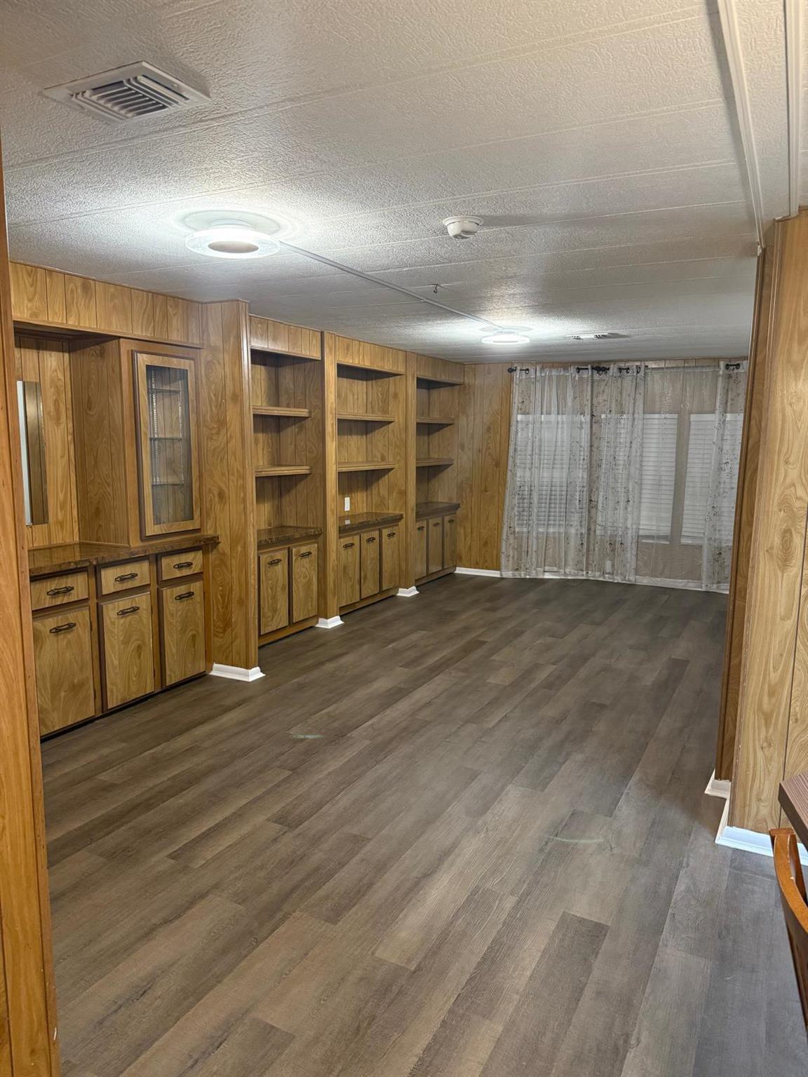 WATERGATE - Residential Lease