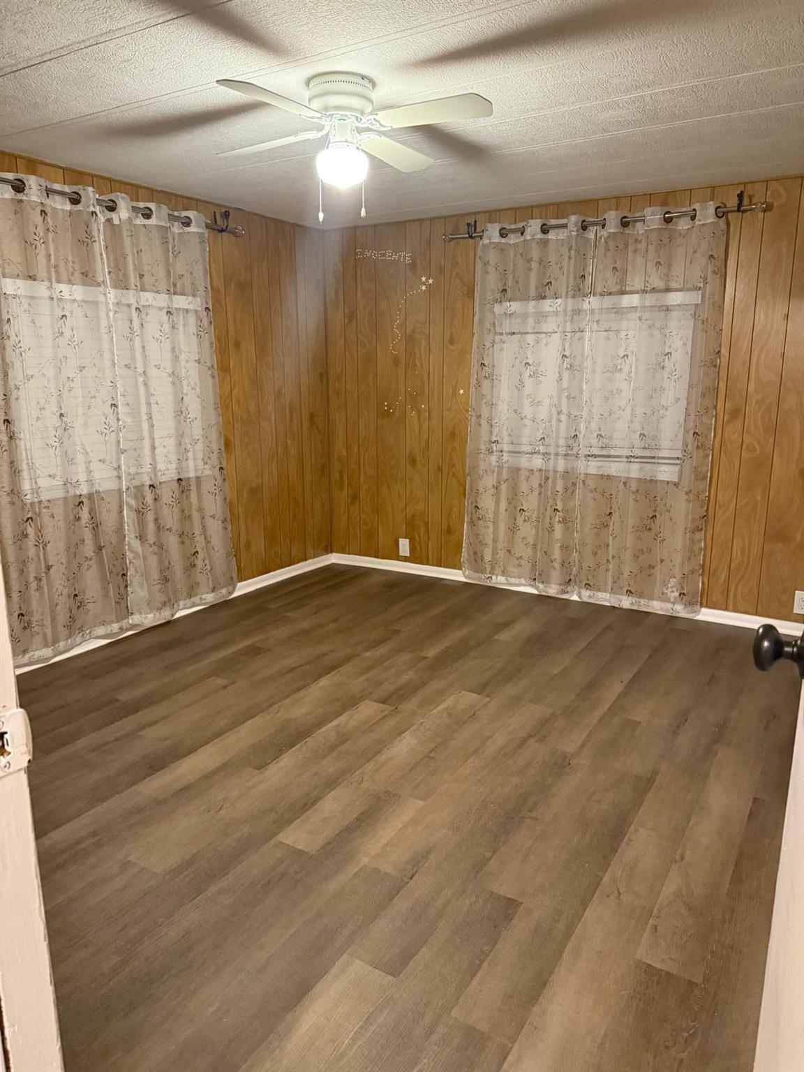 WATERGATE - Residential Lease