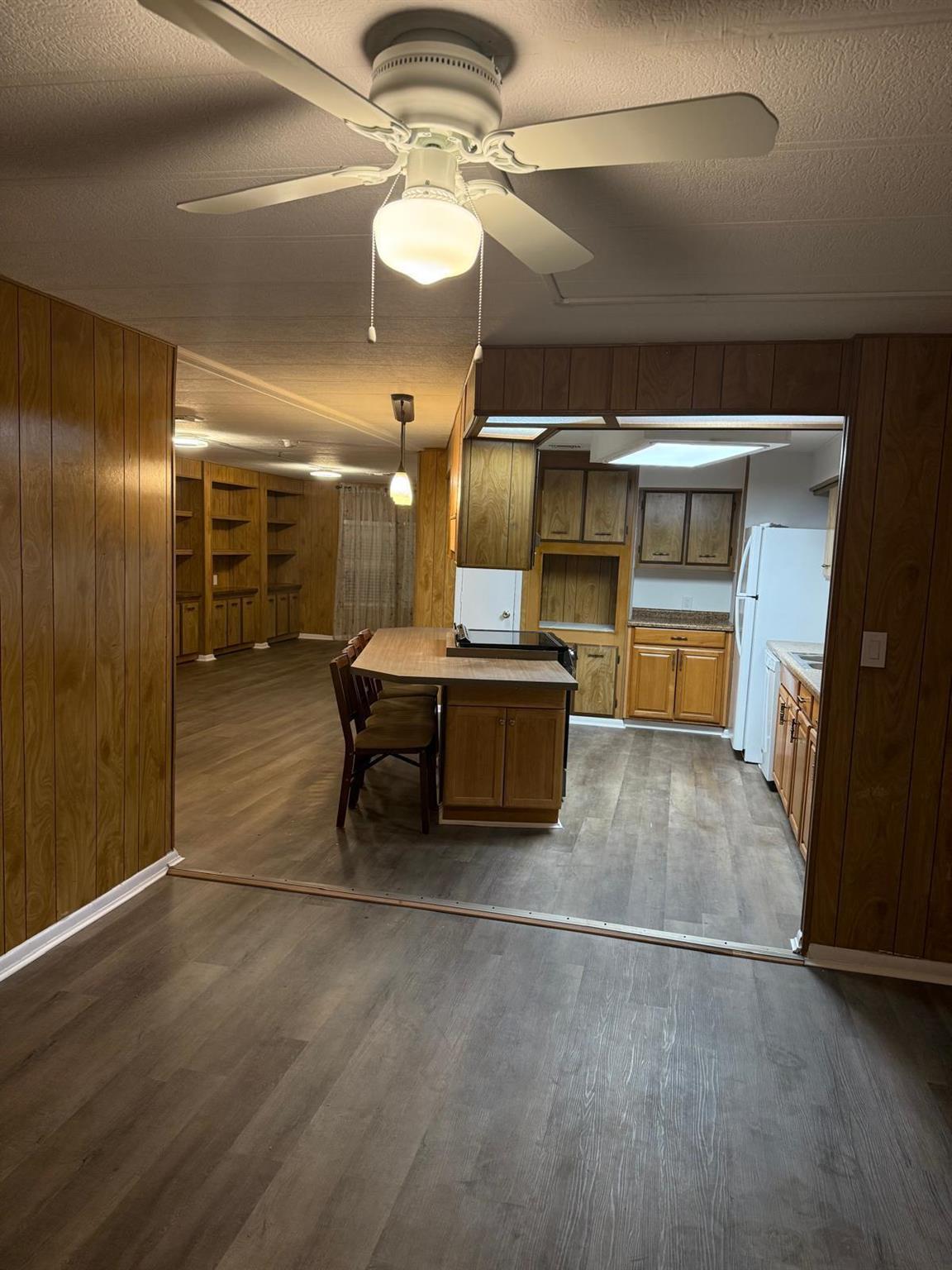 WATERGATE - Residential Lease