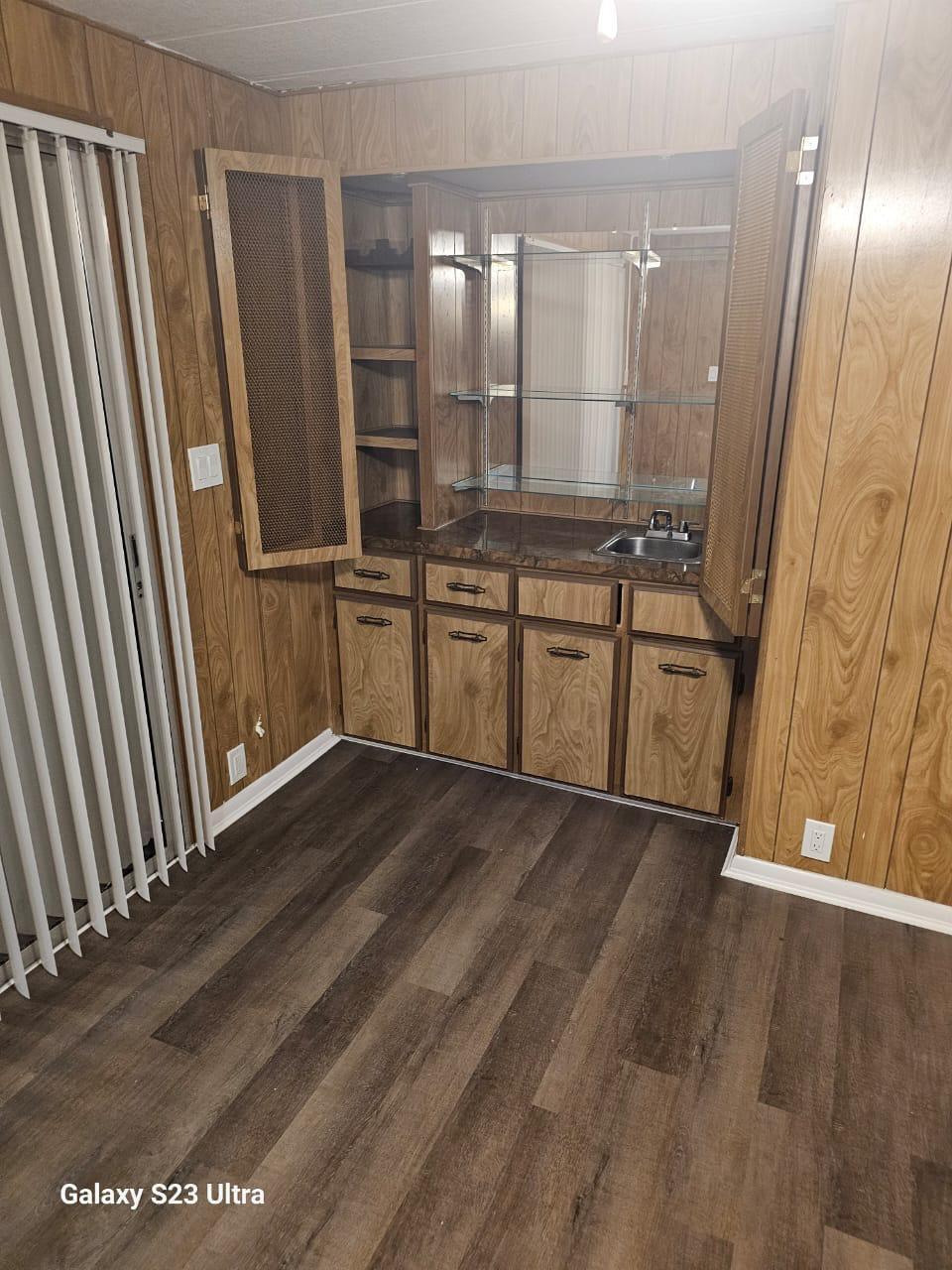 WATERGATE - Residential Lease